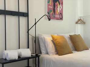 1 室のベッドルーム、WiFi (無料)、ベッドシーツ