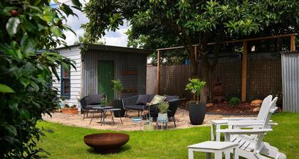 Sausalito- captivating 1950s retro residence