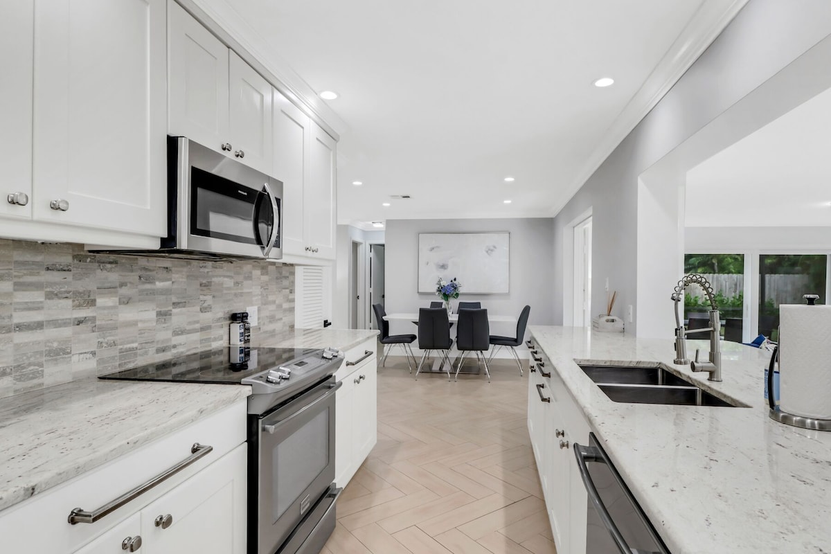 Photo 24 of Pool Home in the Heart of Naples!