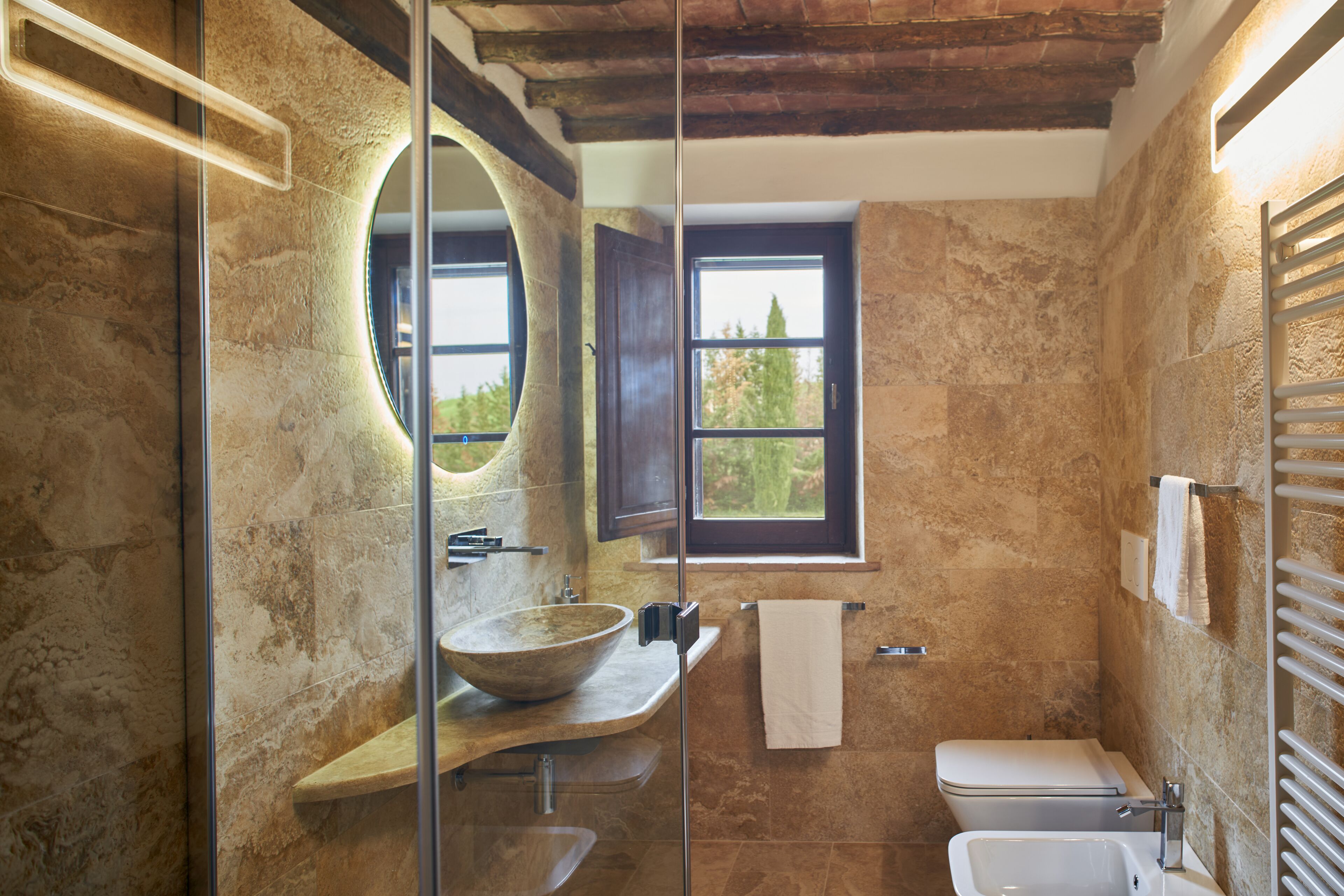 Exclusive Condo | Bathroom