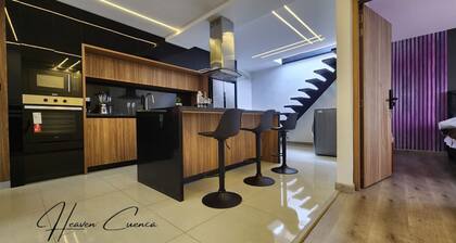 Moderno,lujoso con hermosa vista 360° de Cuenca equipado con cama de masajes