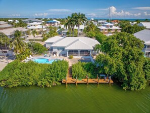 Exterior - P40 - Premier 3 bedroom, 2 bathroom home with private pool and dockage. (Marathon)