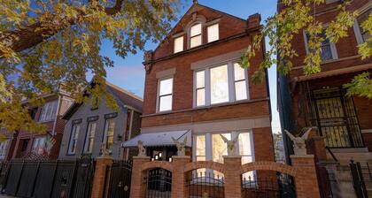 Chic Chicago Retreat (2-Bedroom Home) by RedAwning