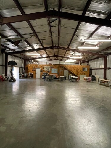  2024 ECLIPSE - Secluded Location in the Path with Minimal Artificial Light!!!  