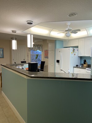 Private kitchen - New Smyrna Beach Fabulous condominium getaway! (New Smyrna Beach)