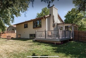 Exterior - Home Calls the Heart- 10 minutes to Mayo.  Split-level home with fenced-in yard. (Rochester)