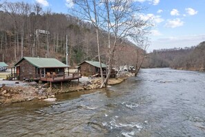 Exterior - SIX Riverfront Properties on the Tuck! (Sylva)