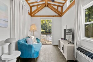 TV, fireplace - SIX Riverfront Properties on the Tuck! (Sylva)