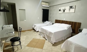 Standard Room | Desk, free WiFi