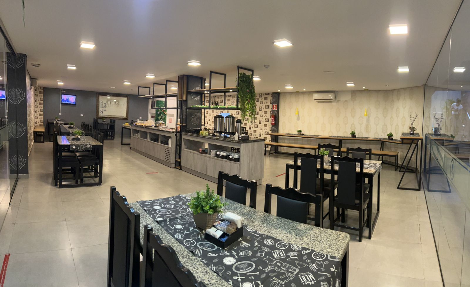 Photo - Itaipu Hotel