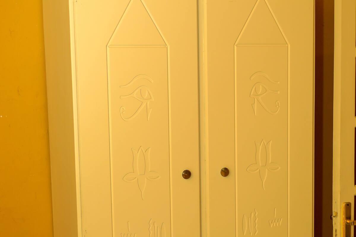 Basic Room | Egyptian cotton sheets, premium bedding, down duvets, pillow-top beds