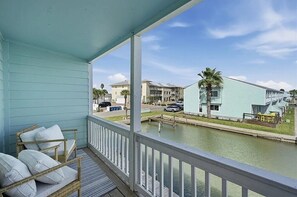 Property grounds - Waterfront Getaway with private boat slip on desirable Key Allegro, Rockport Tx (Rockport)