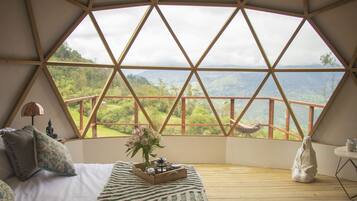 Panoramic Suite, Mountain View | 1 bedroom, premium bedding, down comforters, bed sheets