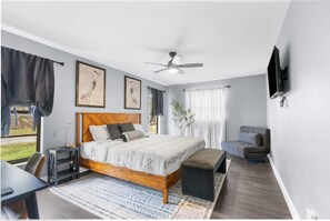 2 habitaciones, escritorio, wifi y ropa de cama 