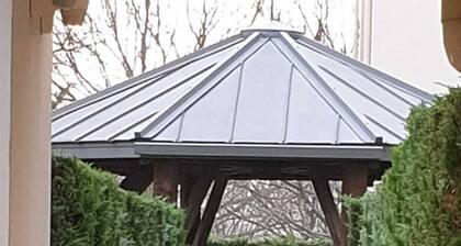 Studio 'Proche Rer E' avec balcon