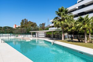 Pool - Wellingtonia Luxury Apartment Estepona (Estepona)