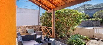 Holiday Home 'Maruca 1' with Sea View, Private Terrace and Wi-Fi