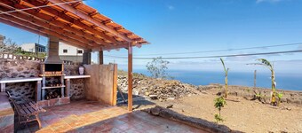 Holiday Home 'Maruca 1' with Sea View, Private Terrace and Wi-Fi