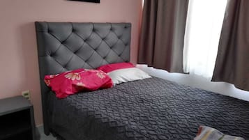 2 bedrooms, WiFi, bed sheets