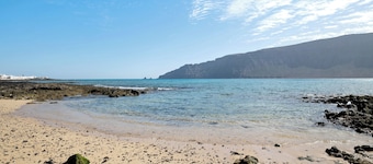 Vacation Home "Villa Sueños Zenoneisabel" with Sea View & 2 Private Terraces