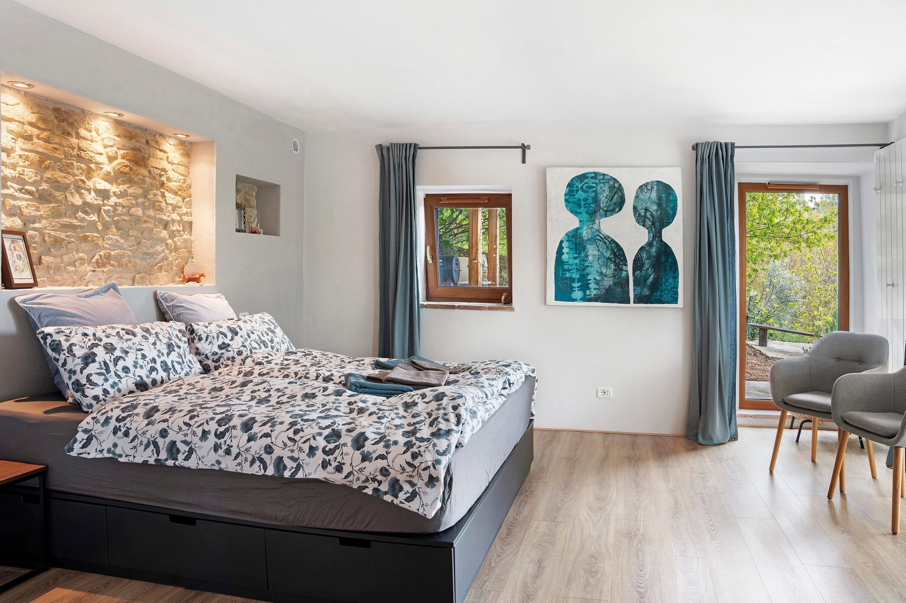 1 bedroom, free WiFi, bed sheets