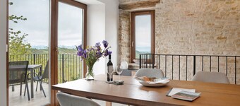 Holiday Home 'Casa Rea' with Mountain View, Private Terrace and Wi-Fi