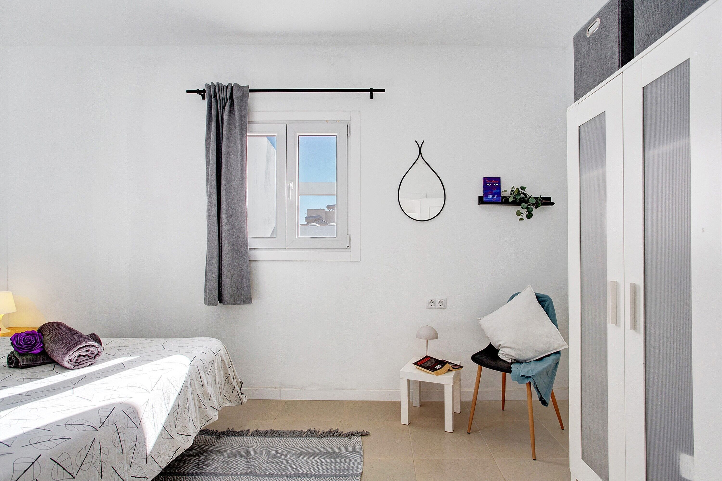 1 bedroom, free WiFi, bed sheets