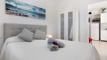 2 camere, ferro/asse da stiro, Wi-Fi gratuito, lenzuola