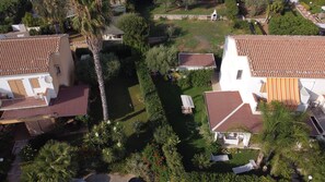 Exterior - Holiday Home "Kastalia - Blu" with Sea View, Shared Pool and Wi-Fi (Ragusa)