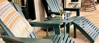 Buck Trout Lodge, River access, Bank fishing. Guest favorite in Cotter 