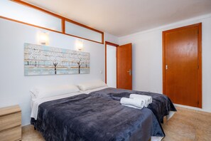 1 chambre, Wi-Fi gratuit, draps fournis