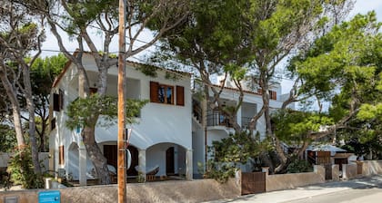 Holiday Apartment "Mhm 4" with Balcony & Wi-Fi