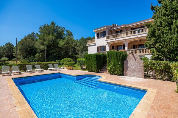Pool - Country House 'Ceguer Mhm' with Private Pool, Private Terrace and Wi-Fi (Font de Sa Cala)