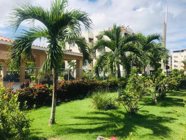 Property grounds - Residencial Las Asturias...momentos inolvidables!
(Santo Domingo Este)