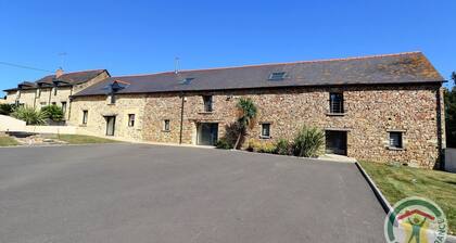 La Touche Melet Grand