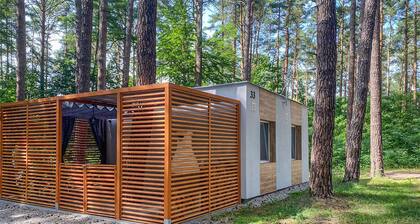 Awesome home in Lubniewice with kitchen
