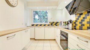 茶具/咖啡用具、冰箱、微波炉、烤箱
