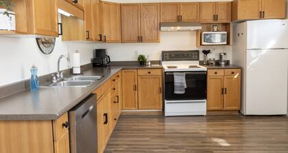 Chic and stylish 2 bedroom house in Winnipeg