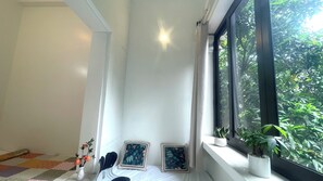 1 chambre, coffres-forts dans les chambres, bureau, Wi-Fi gratuit