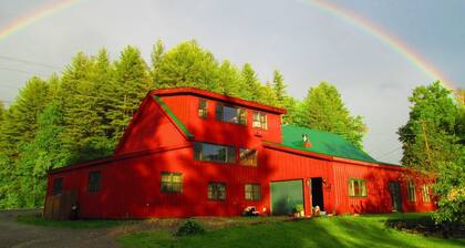 Cozy apartment that’s conveniently located just on the edge of town.