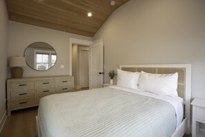 4 bedrooms, free WiFi, bed sheets