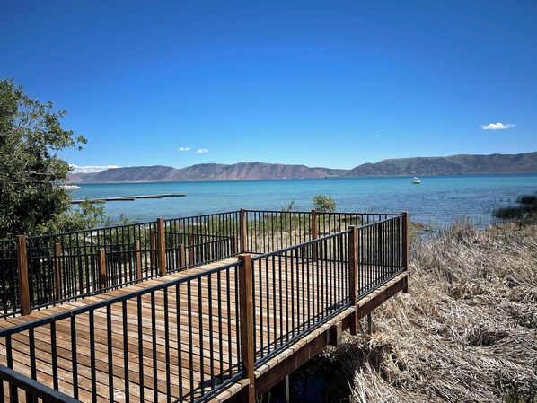 Property grounds - Bear Lake Family/Group Retreat - Sleeps 40 (Garden City)