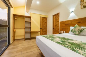 デラックス コンドミニアム | 2 室のベッドルーム、遮光カーテン、アイロン / アイロン台、WiFi (無料)