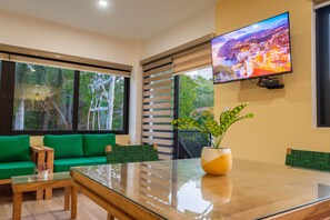 Deluxe Condo | Living area