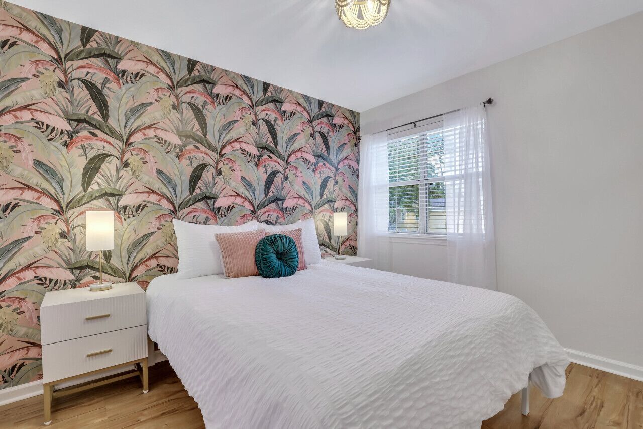 3 室のベッドルーム、デスク、アイロン / アイロン台、WiFi (無料)