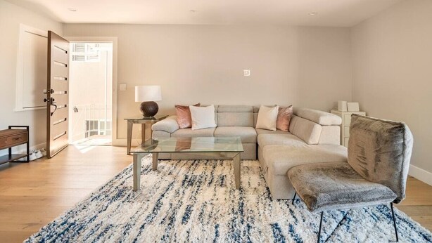 Premium Apartment | Living area