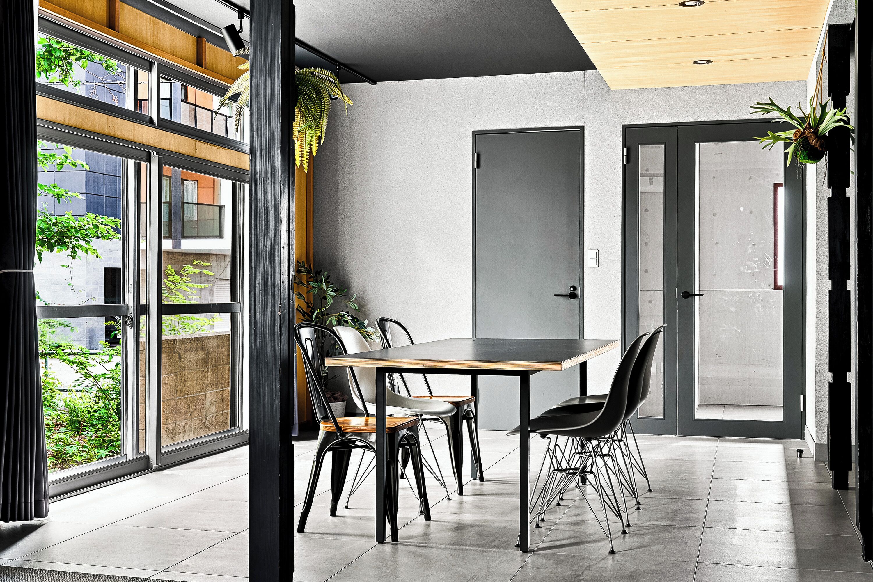 In-room dining