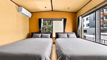 Premium Villa | 5 bedrooms, blackout drapes, iron/ironing board, WiFi (free)
