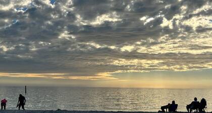 Relax in the Florida Sunshine! OFFERING DISCOUNTS FOR APRIL, 2026!!