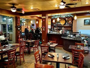 Bar (in der Unterkunft)